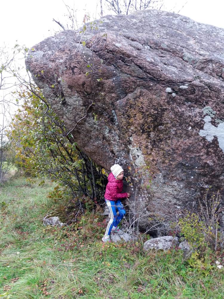 Põnev Väkra ohvrikivi