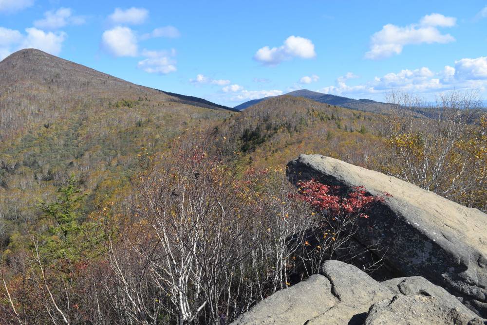 Frog Mountain faces Altar and Pyramid Mountains